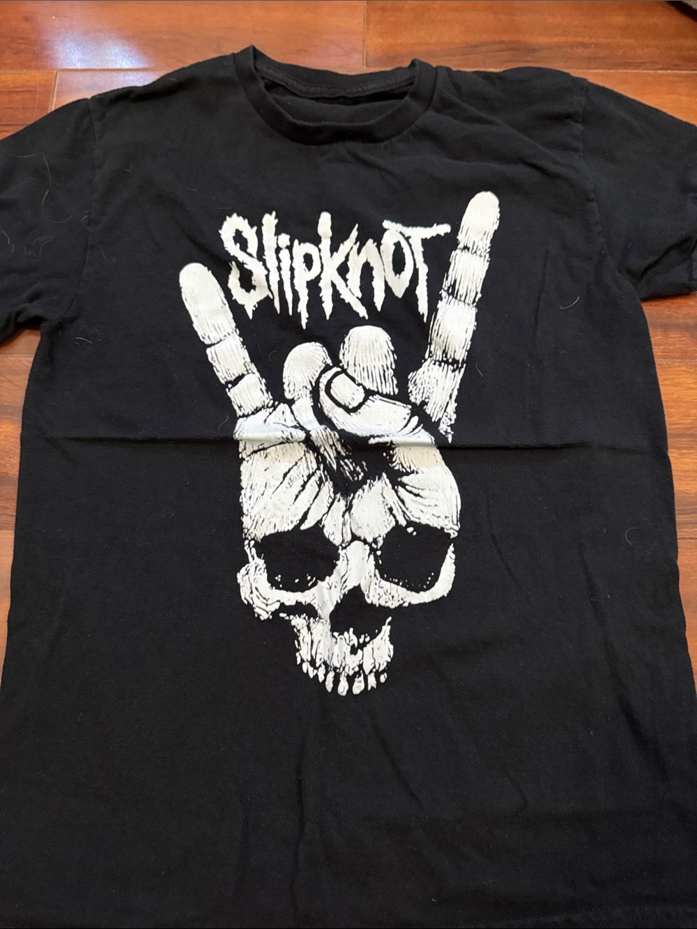 Women's Black Short Sleeve Graphic Tee sml/med